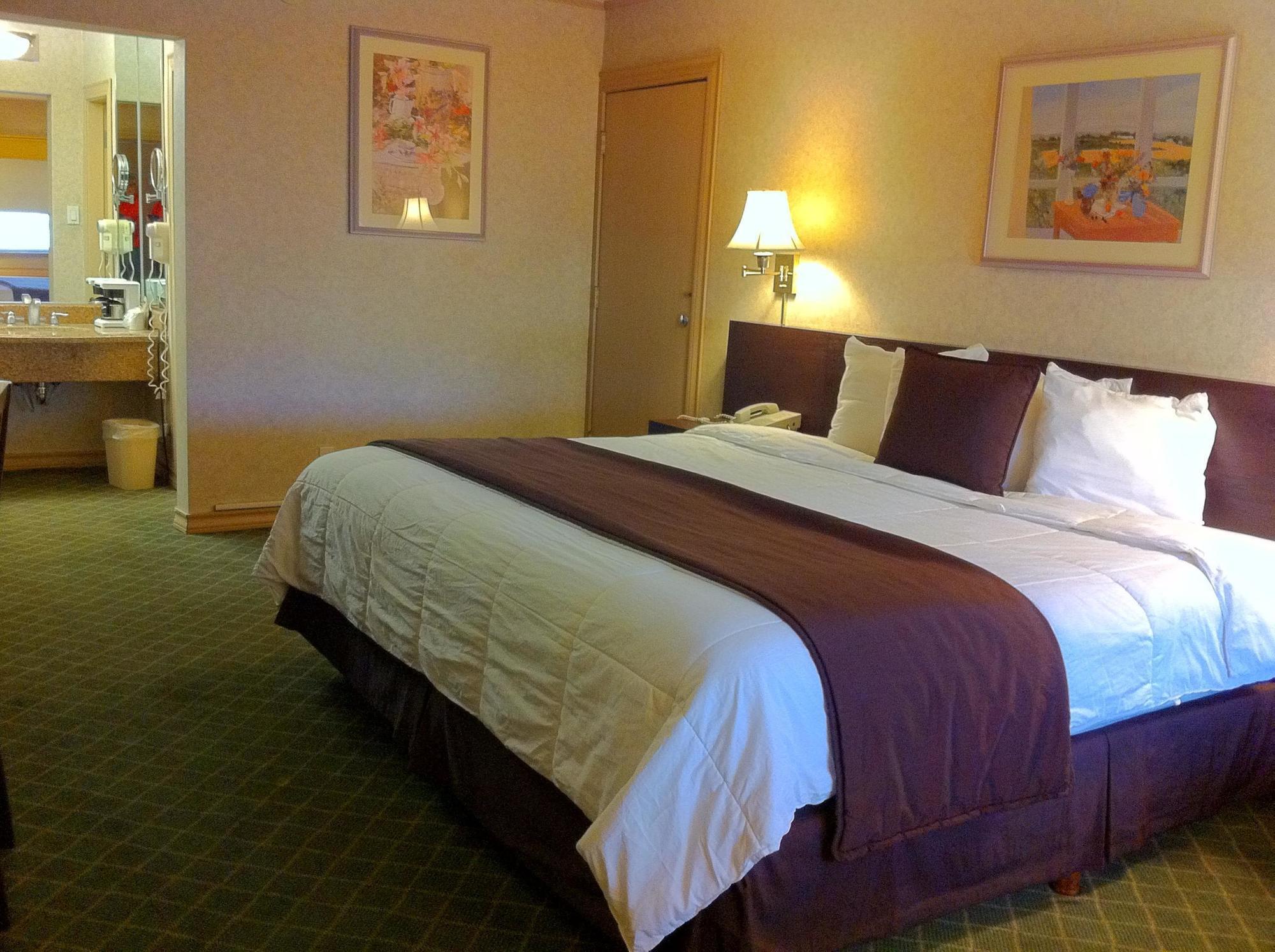 Gamma Ciudad Juarez Hotel Exterior photo A room at the Inn at the Opera